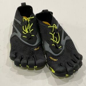 Vibram V-Run Men’s 9/9.5